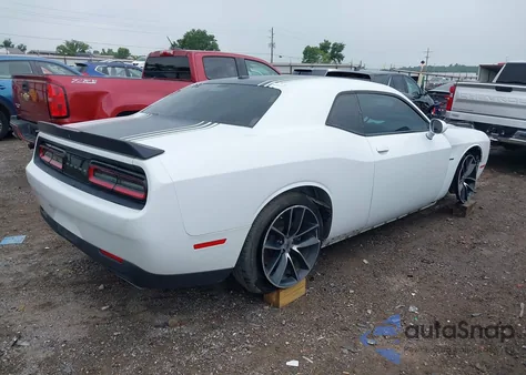 2018 Dodge Challenger R/T Shaker from USA, damaged, VIN 2C3CDZBT3JH182775